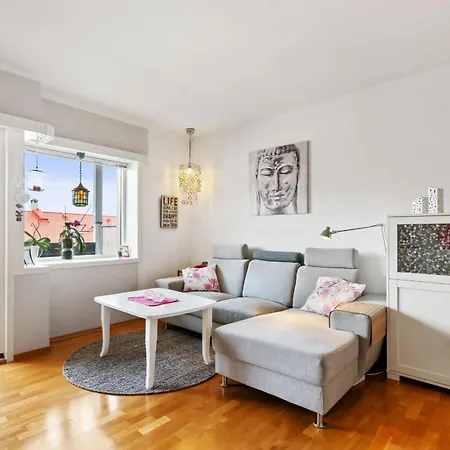 Roomsly - Free Parking In Peaceful Area Appartement *
