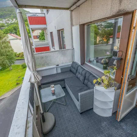 Roomsly - Free Parking In Peaceful Area 公寓 卑爾根