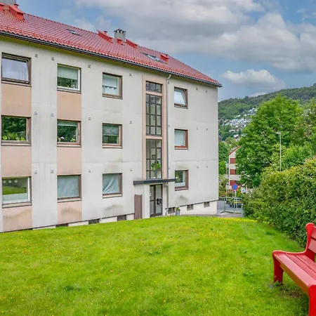 Roomsly - Free Parking In Peaceful Area Appartement *